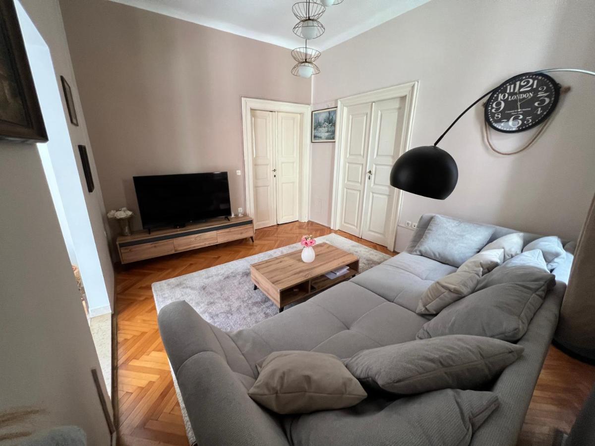 Apartman Sandra プーラ エクステリア 写真